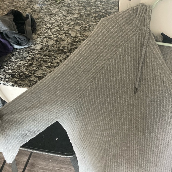 Urban Outfitters Grey Hoodie - Picture 3 of 4